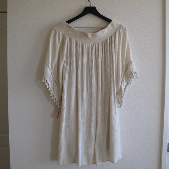 XHILARATION Off Shoulder Cream Dress NWT - Picture 4 of 14